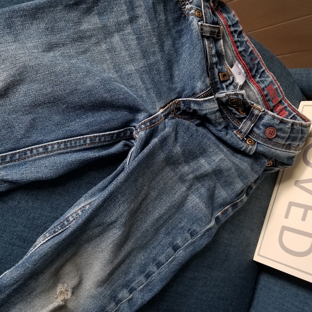 Carter's size 5 jeans.